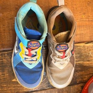 Nike LeBron 18 Low Wile E. vs Roadrunner Space Jam